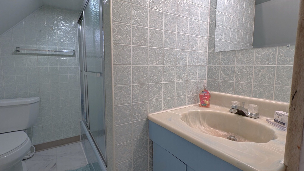 Photo of Bathroom in Irving Park East