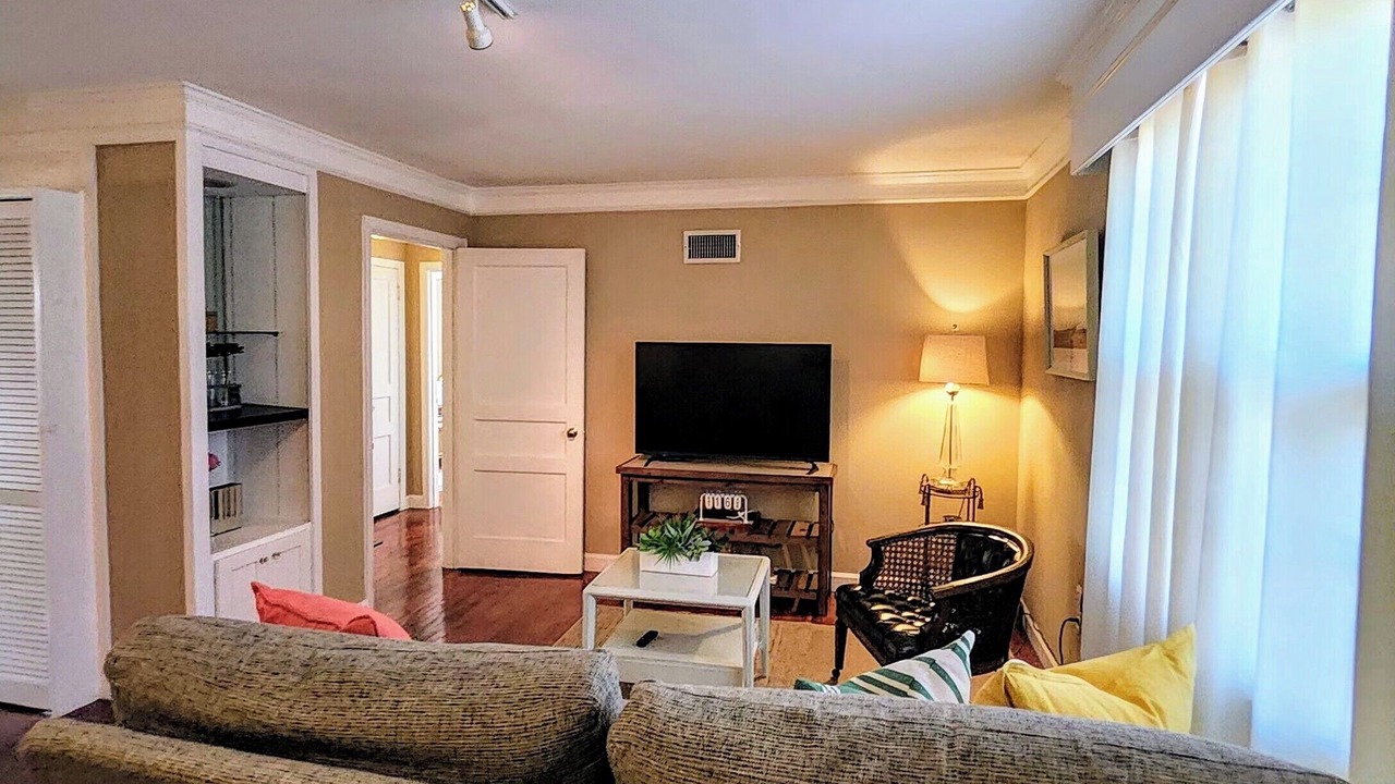 Photo of Livingroom in West End