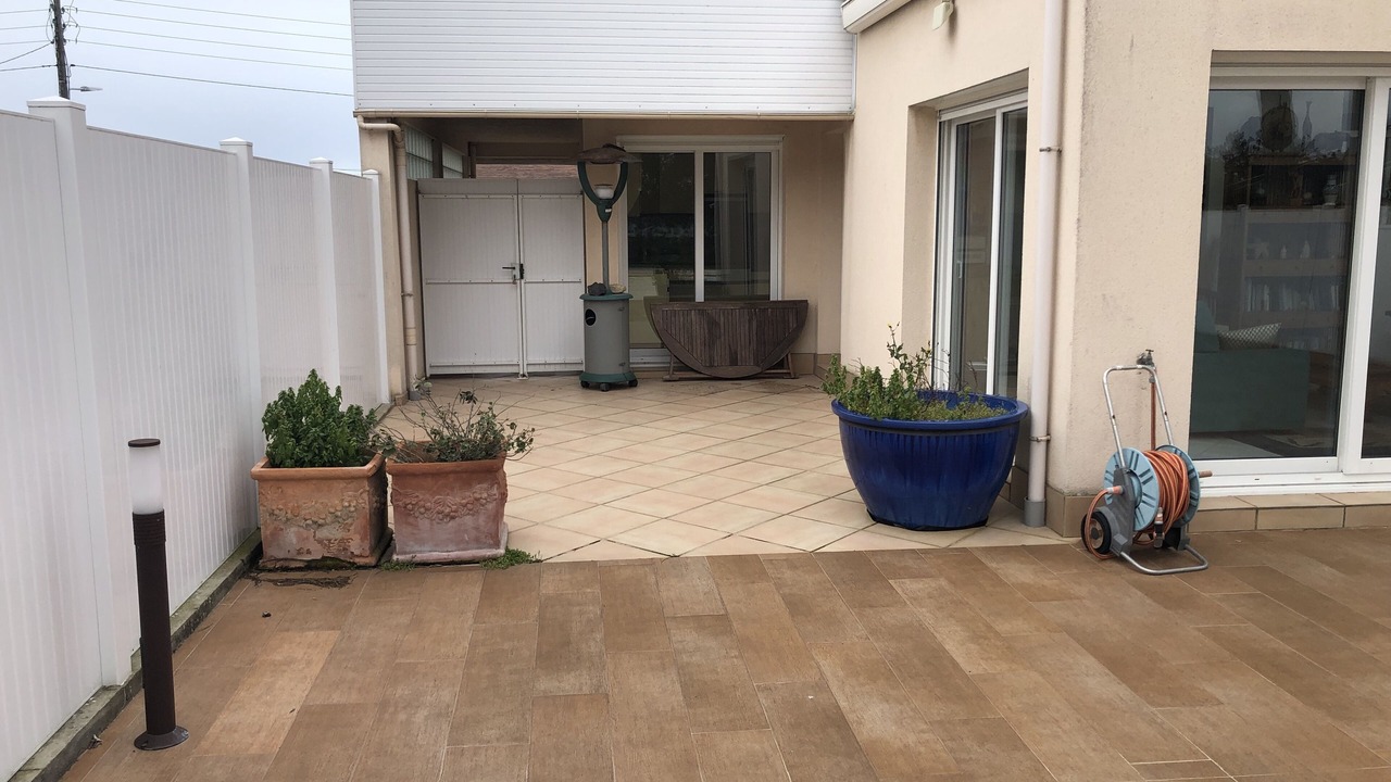 Photo of Patio Balcony in Ouistreham