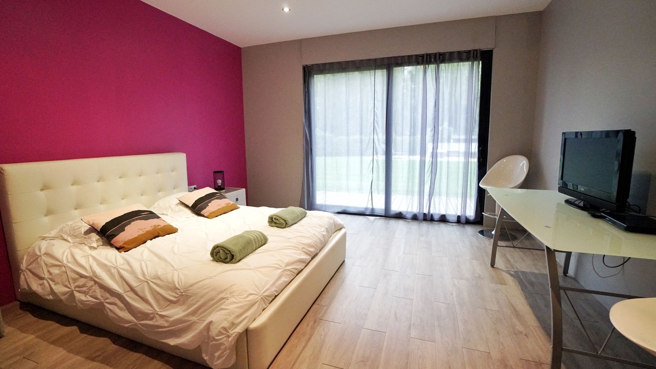 Photo of Bedroom in Arques