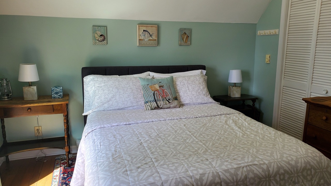 Photo of Bedroom in Three Mile Bay