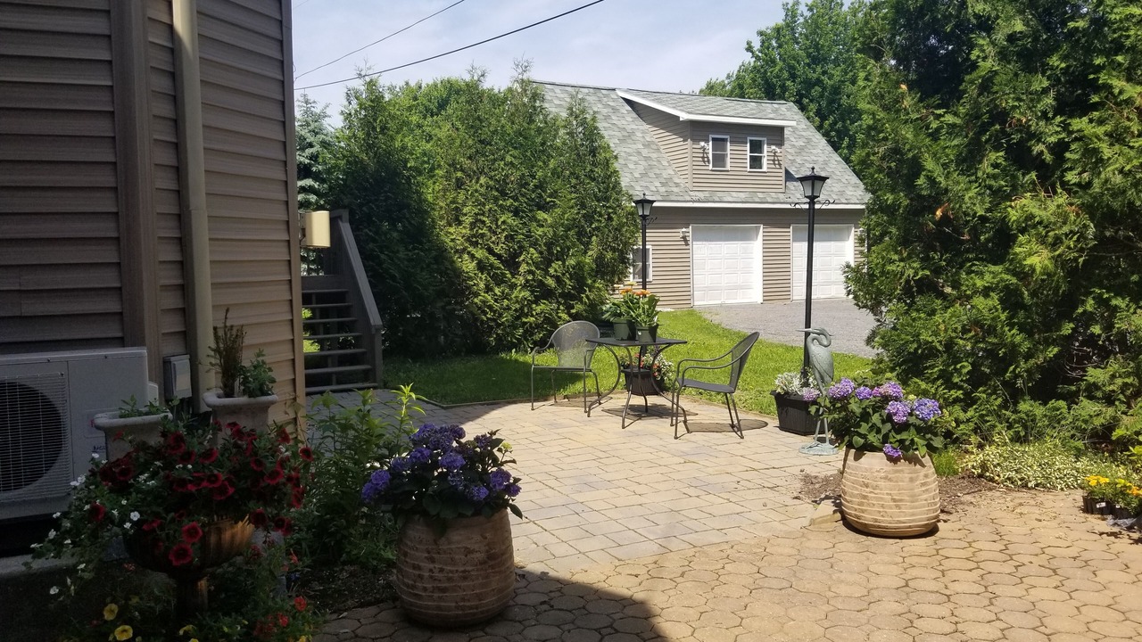 Photo of Outdoor in Three Mile Bay