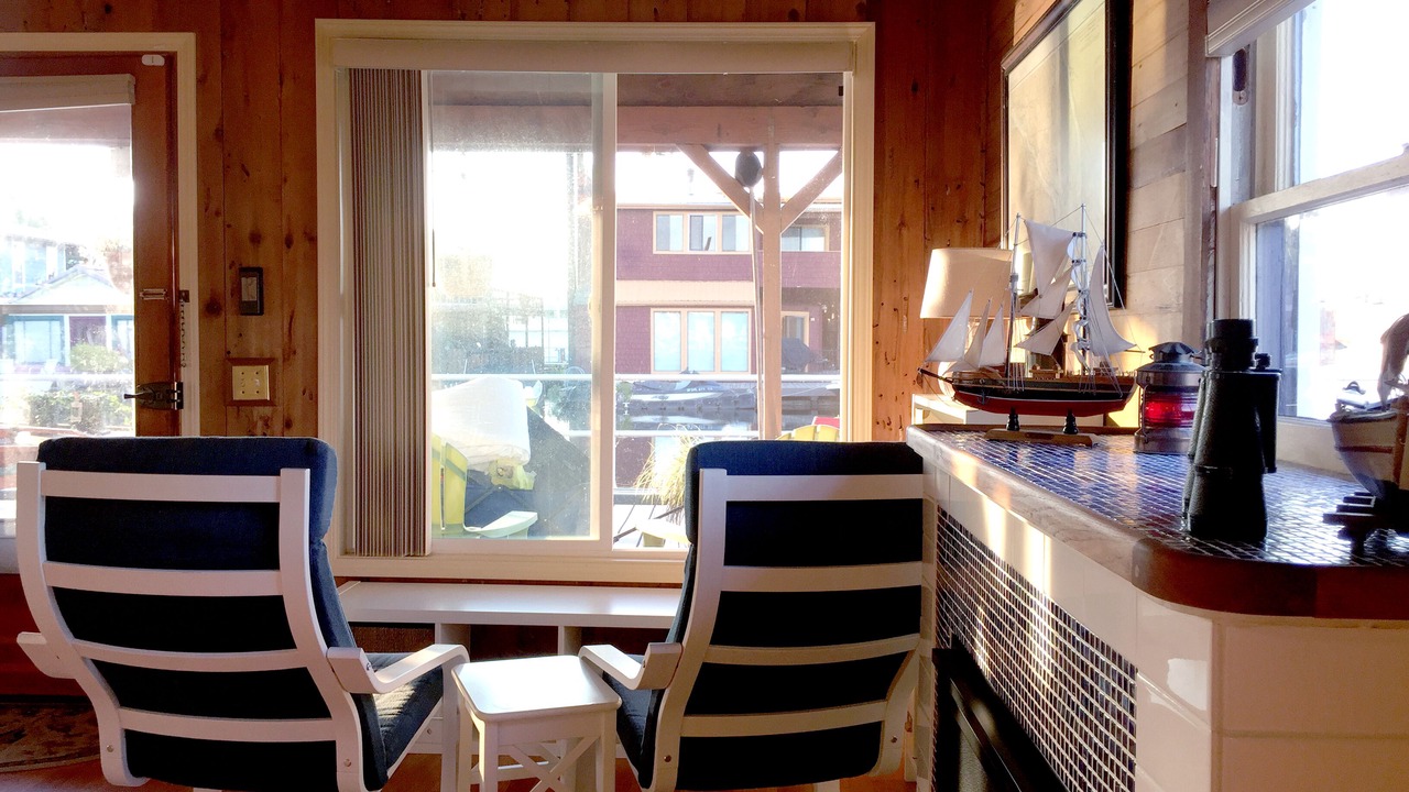 Photo of Others in Hayden Island