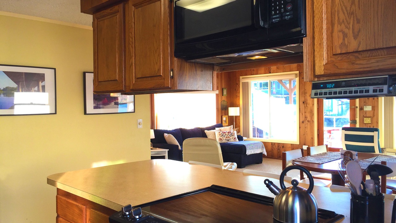 Photo of Others in Hayden Island