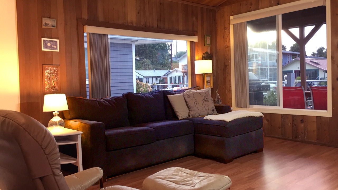Photo of Bedroom in Hayden Island