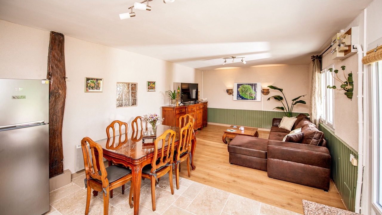 Photo of Livingroom in Beaugas