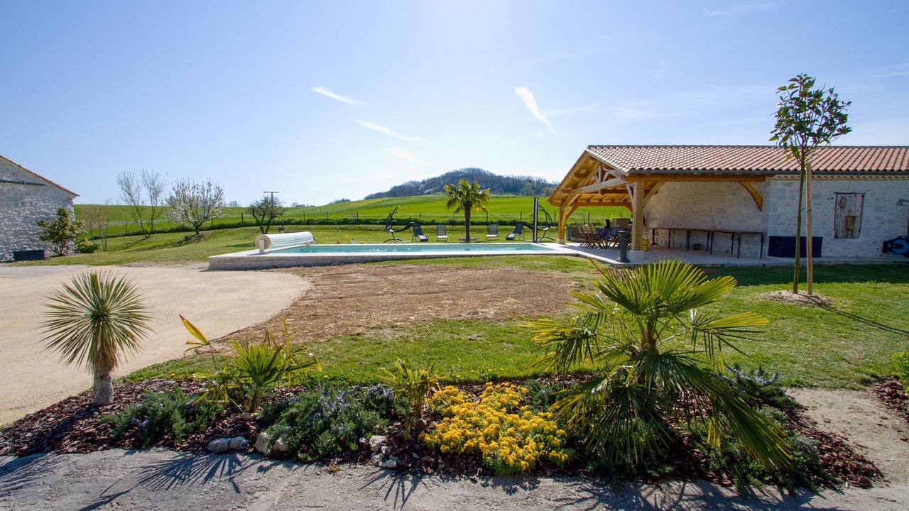 Photo of Outdoor in Beaugas