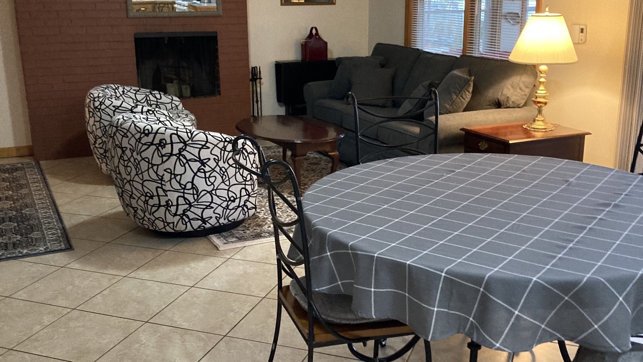 Photo of Livingroom in Spencer