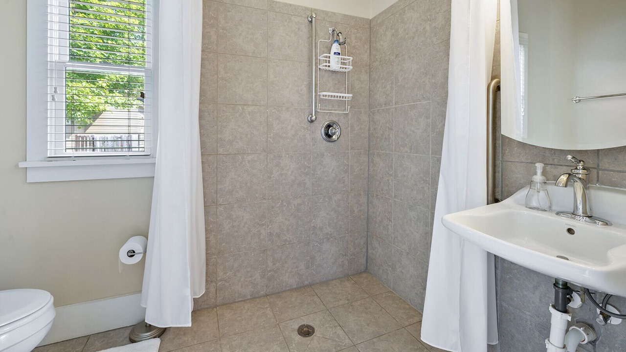 Photo of Bathroom in Clemson