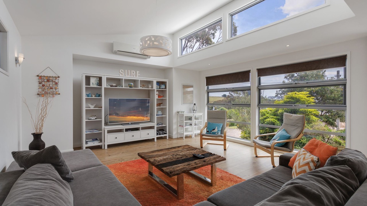 Photo of Livingroom in Smiths Beach