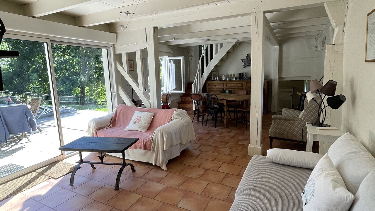 Photo of Livingroom in Genneville