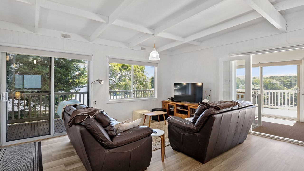Photo of Livingroom in Smiths Beach