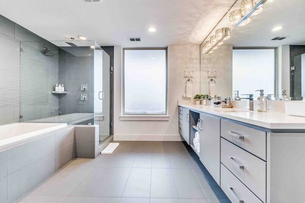 Photo of Bathroom in Lower Greenville