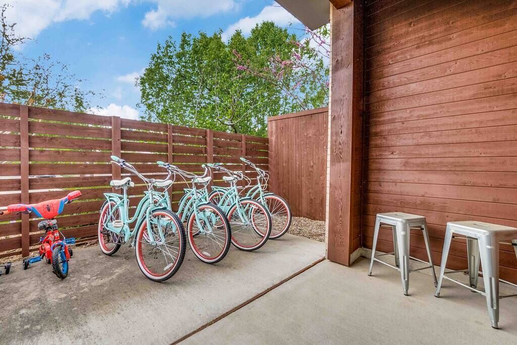 Photo of Outdoor in Lower Greenville