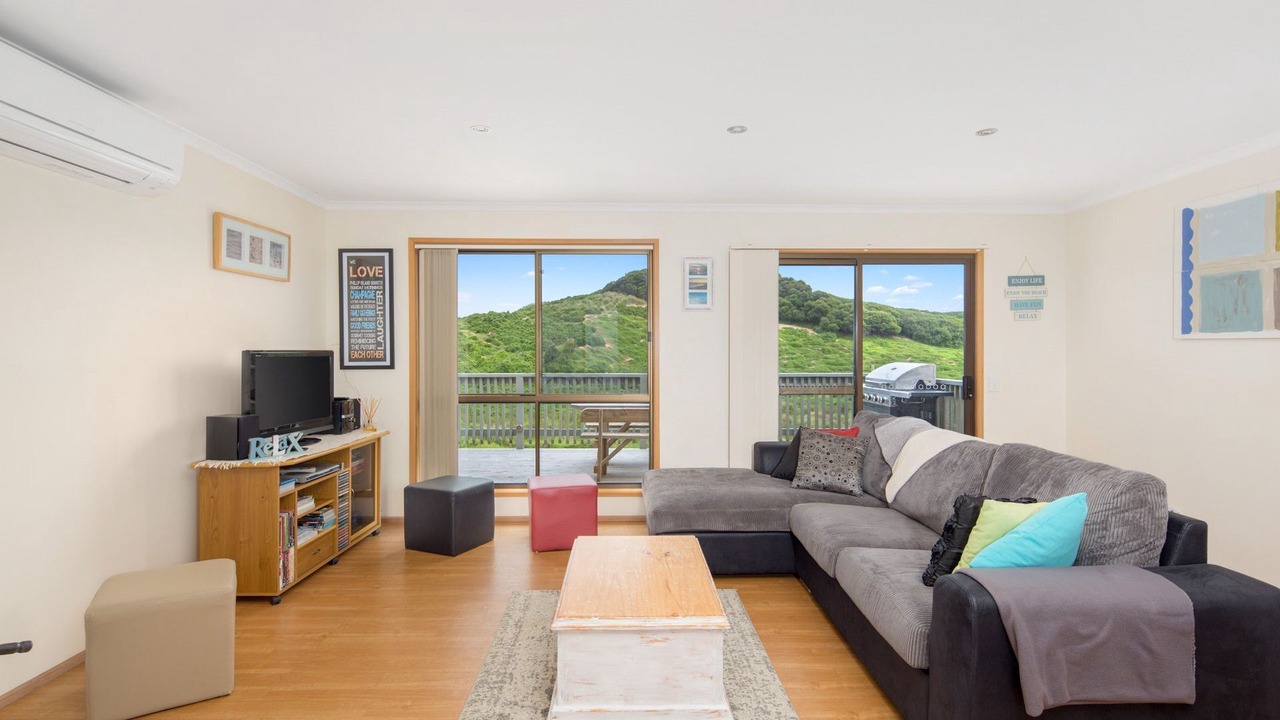 Photo of Livingroom in Surf Beach