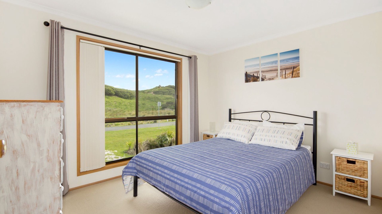 Photo of Bedroom in Surf Beach