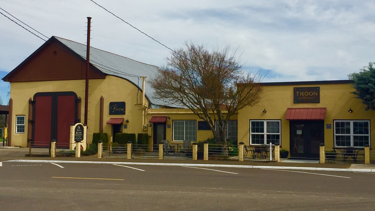 Photo of Outdoor in Carlton