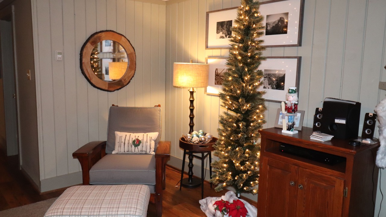 Photo of Others in Edray