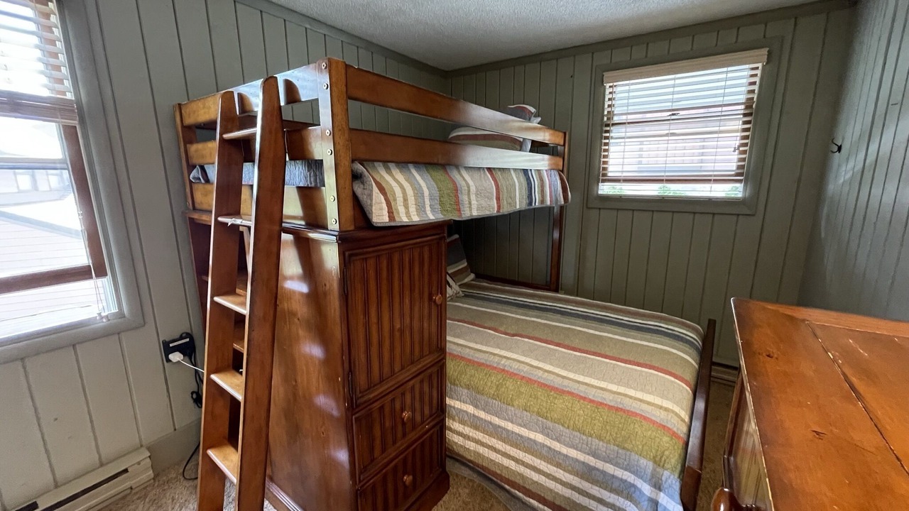 Photo of Others in Edray