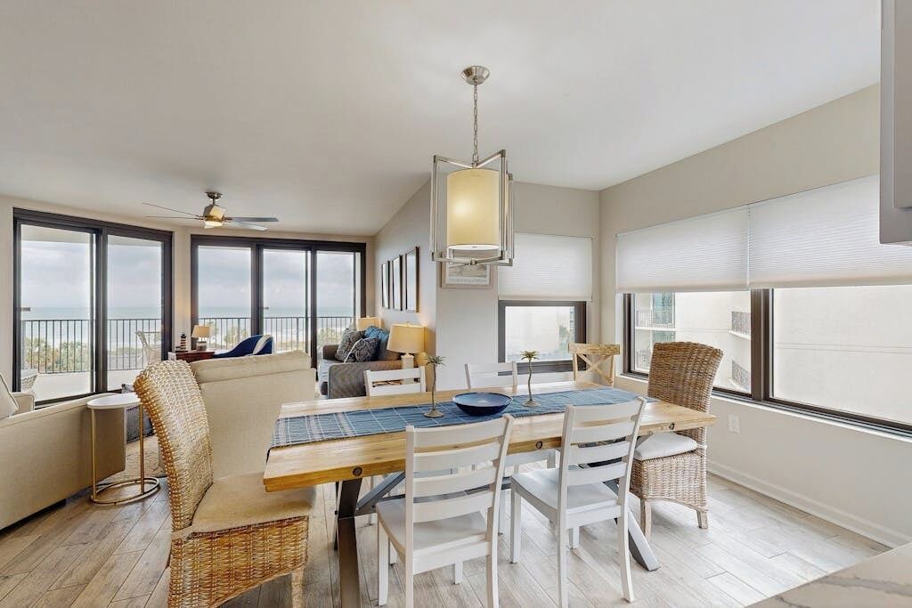 Photo of Livingroom in Litchfield by the Sea