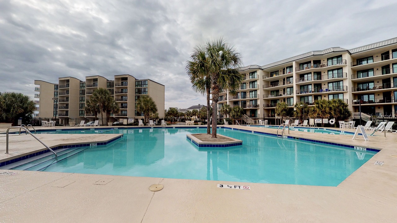 Photo of Outdoor in Litchfield by the Sea
