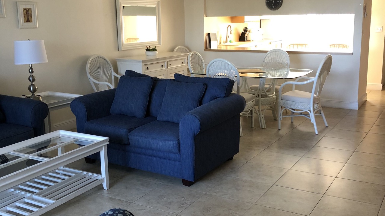 Photo of Livingroom in Cross Key Waterways