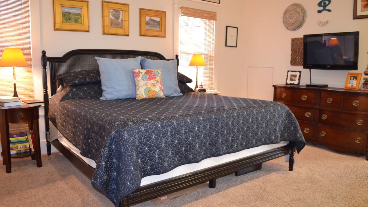 Photo of Bedroom in Cherokee Triangle