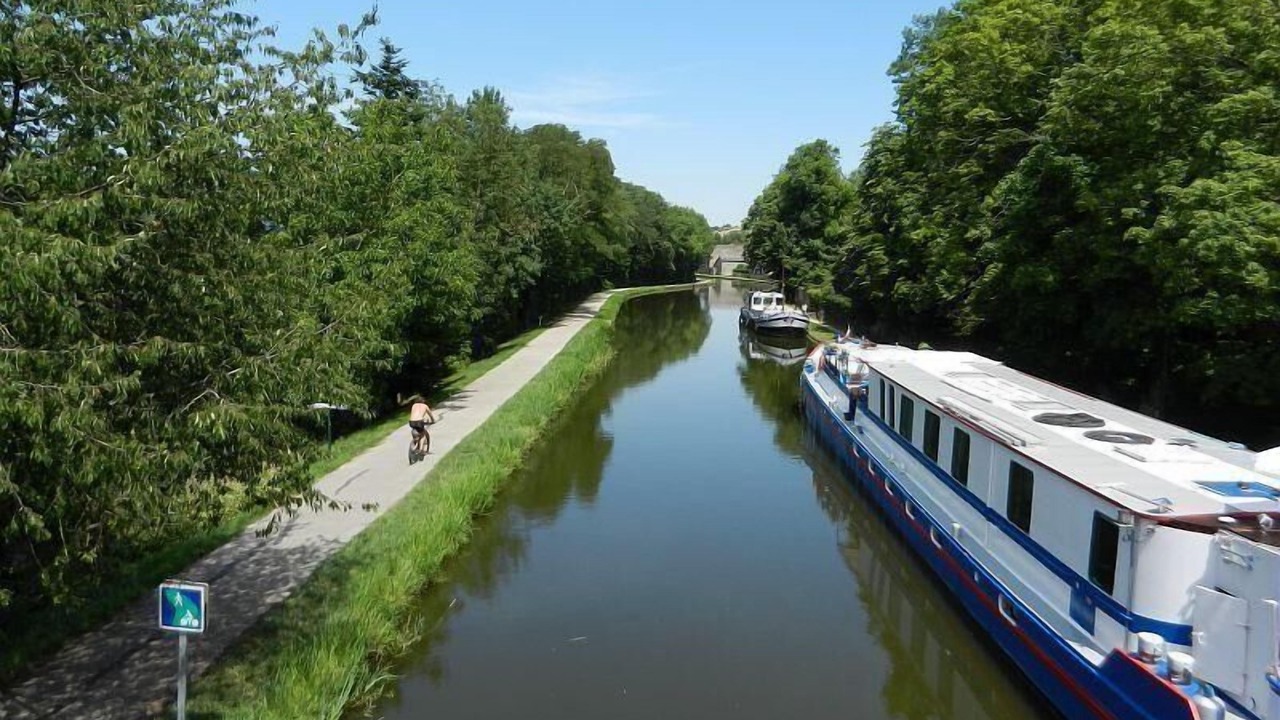 Photo of Others in Sennecey-le-Grand