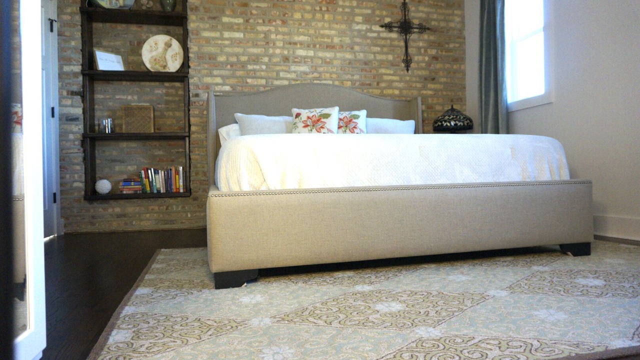 Photo of Bedroom in Rogers Park