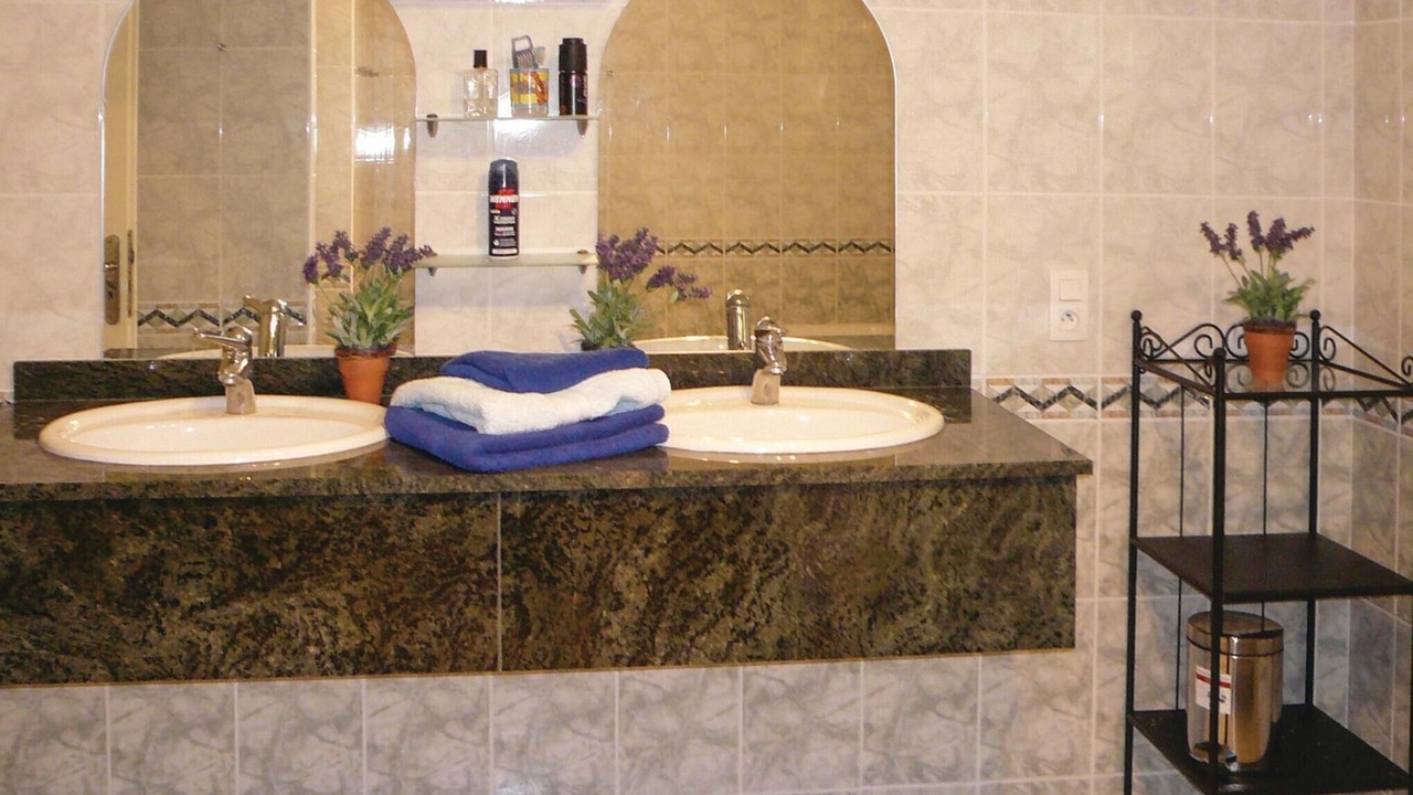 Photo of Bathroom in Quarante