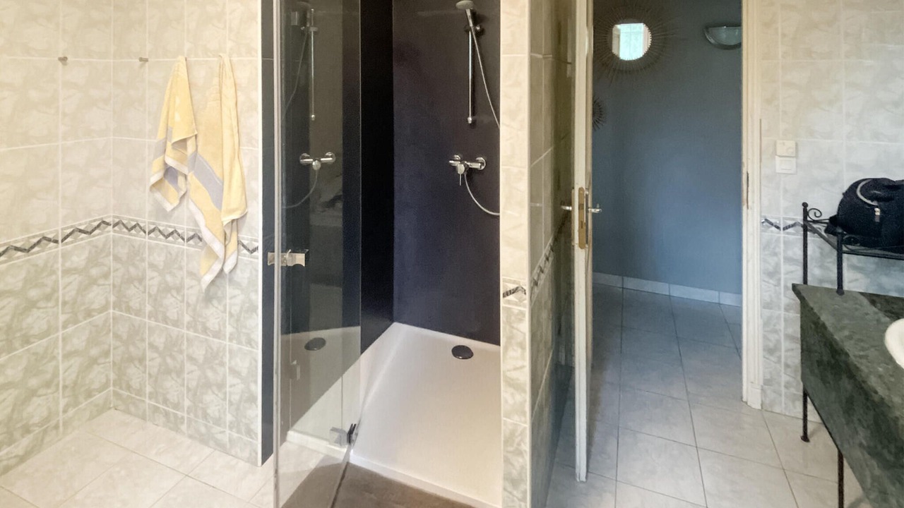 Photo of Bathroom in Quarante