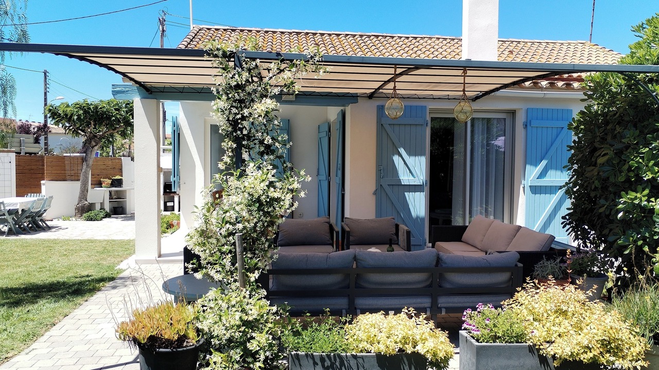 Photo of Patio Balcony in Le Grau-dʼAgde