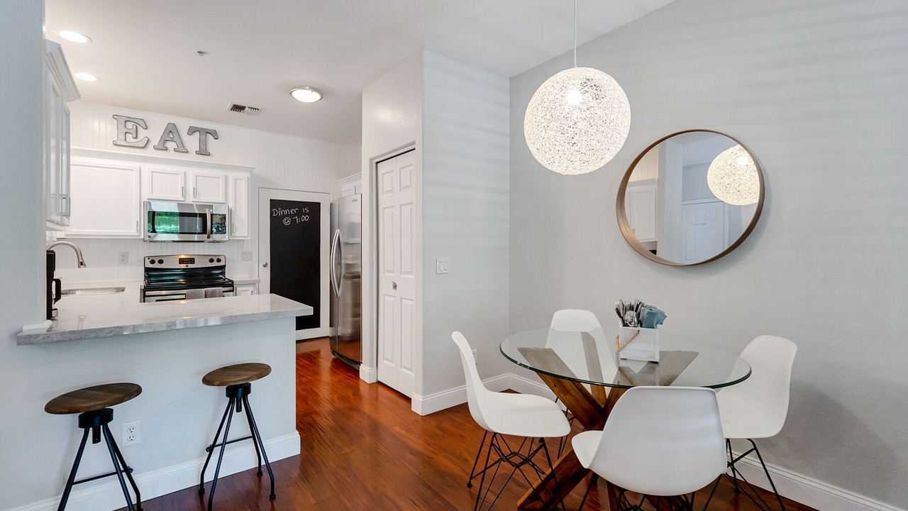 Photo of Bedroom in Val Vista Lakes