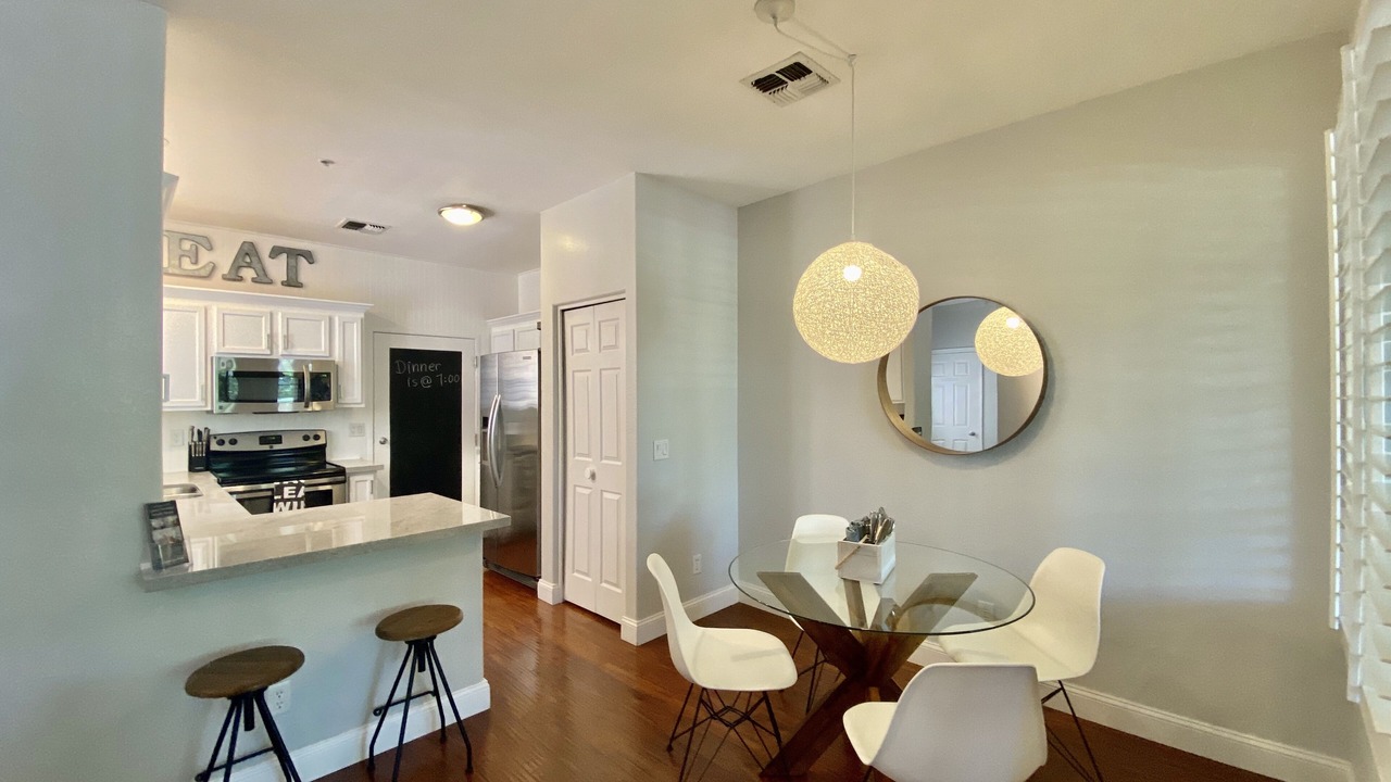 Photo of Bedroom in Val Vista Lakes