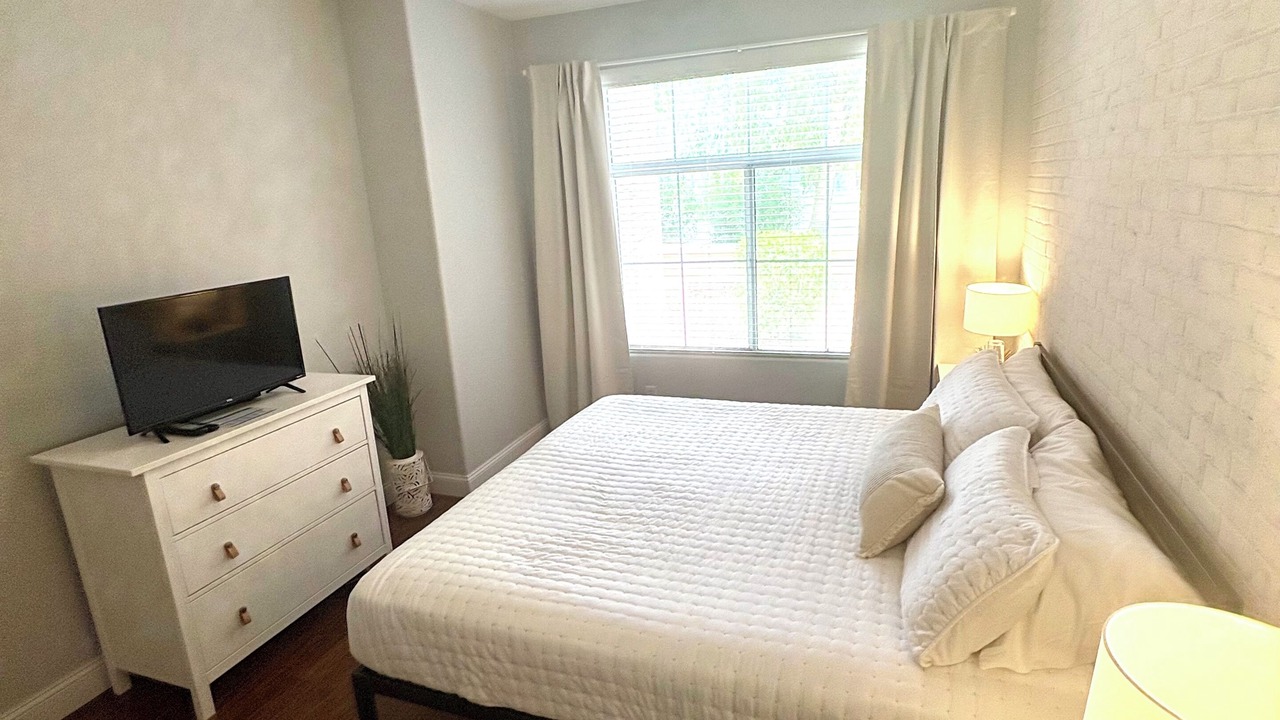 Photo of Bedroom in Val Vista Lakes