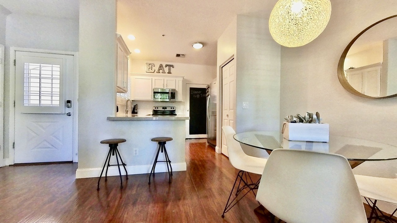 Photo of Bedroom in Val Vista Lakes