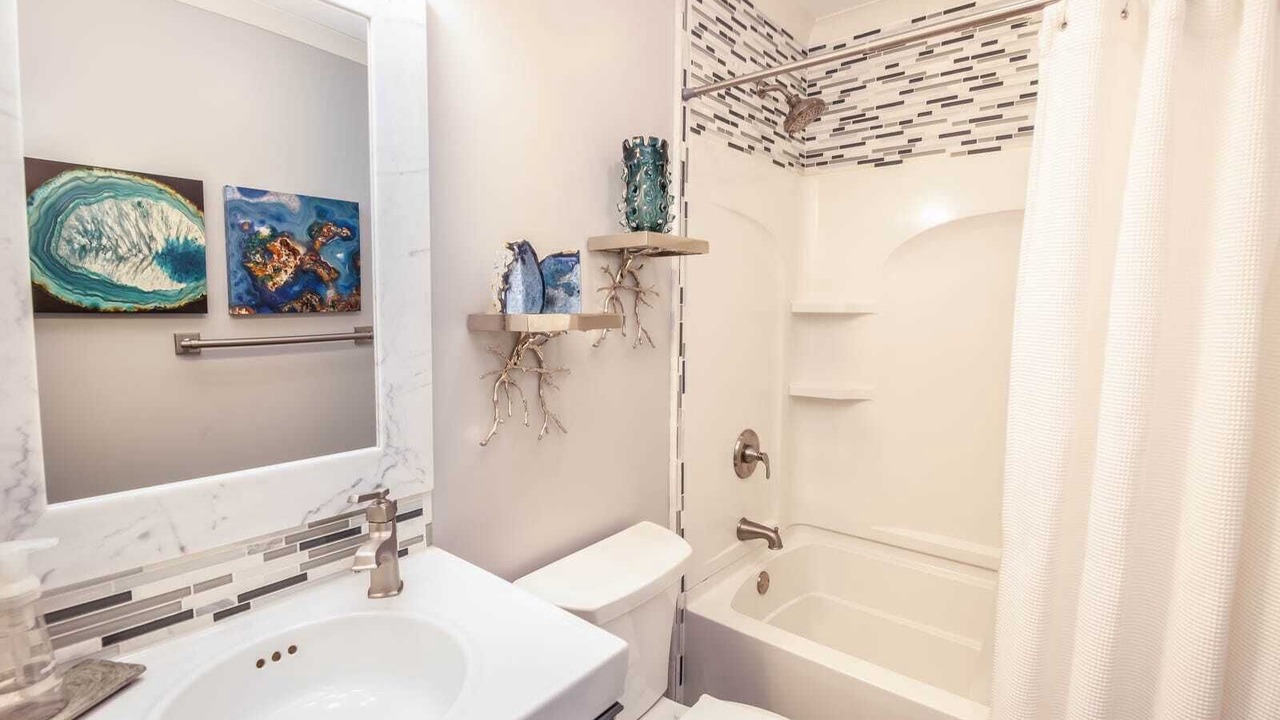 Photo of Bathroom in Blowing Rock