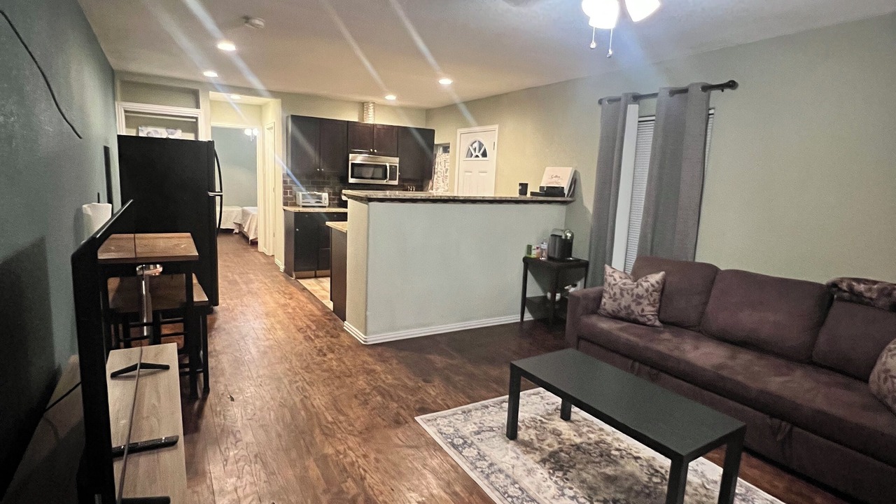 Photo of Livingroom in Oak Cliff