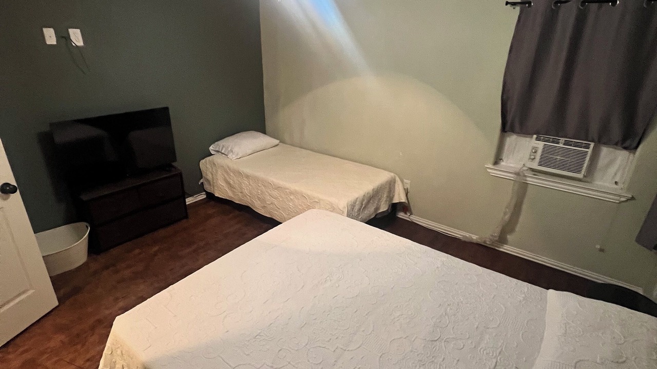 Photo of Bedroom in Oak Cliff