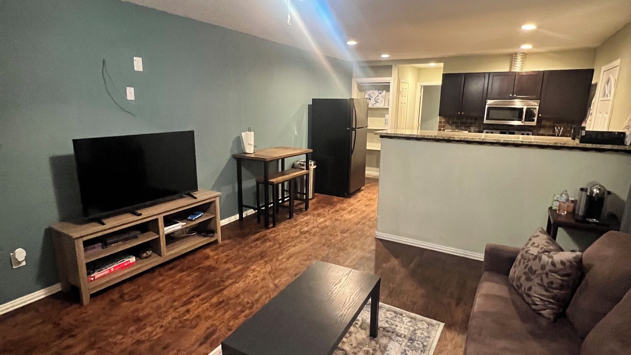 Photo of Livingroom in Oak Cliff