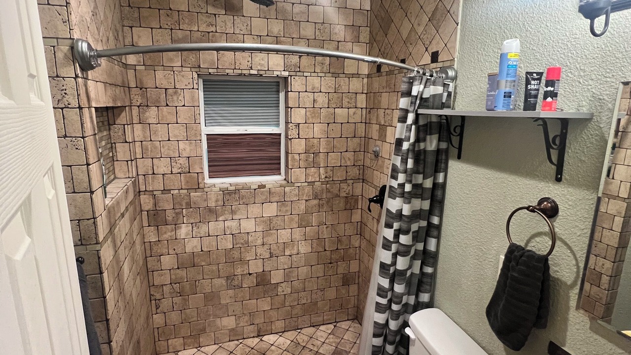Photo of Bathroom in Oak Cliff