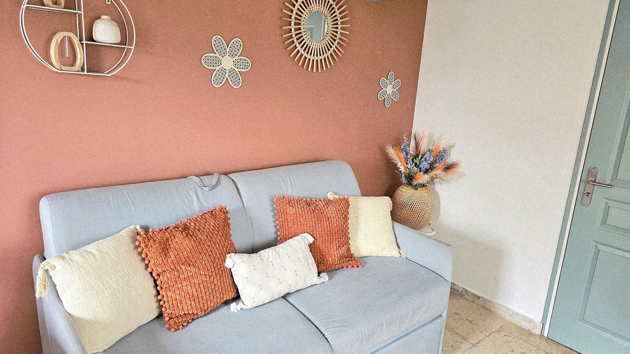 Photo of Livingroom in Caumont-sur-Durance