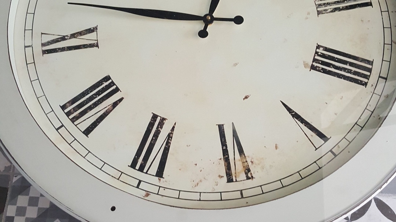 Photo of Others in Tavel