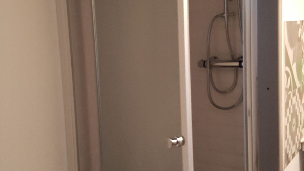 Photo of Bathroom in Tavel