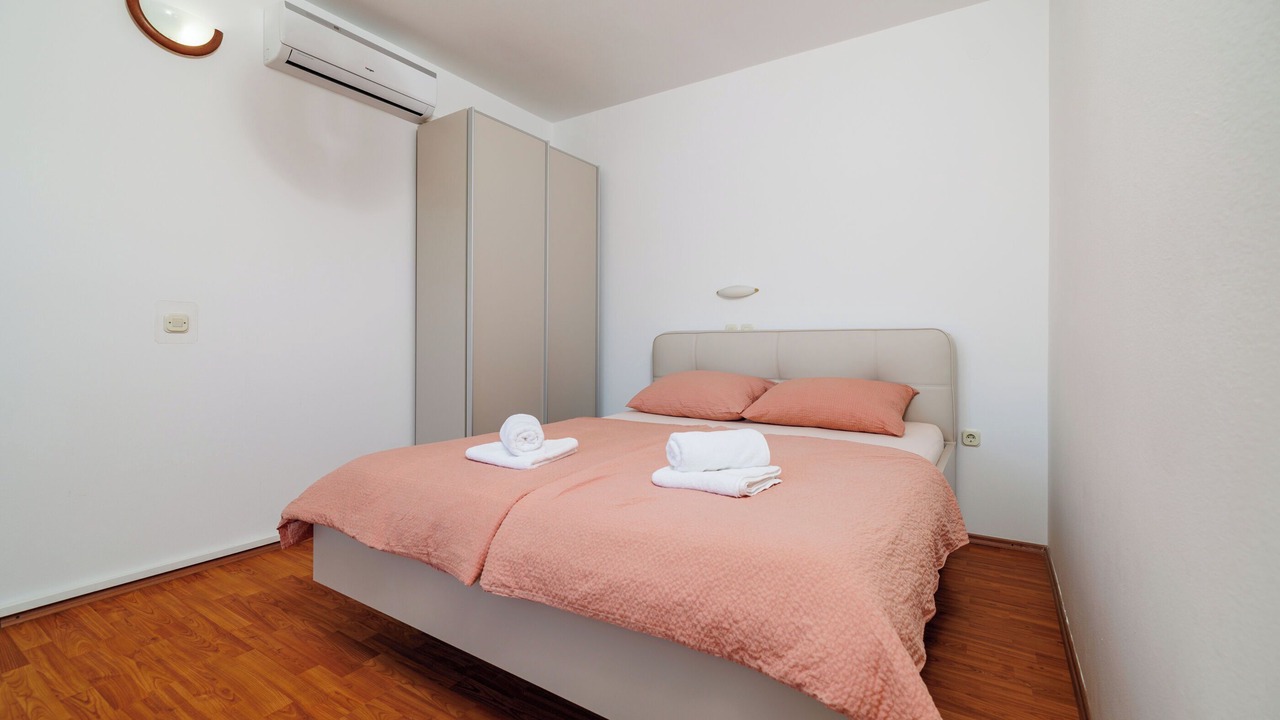 Photo of Bedroom in Lopar