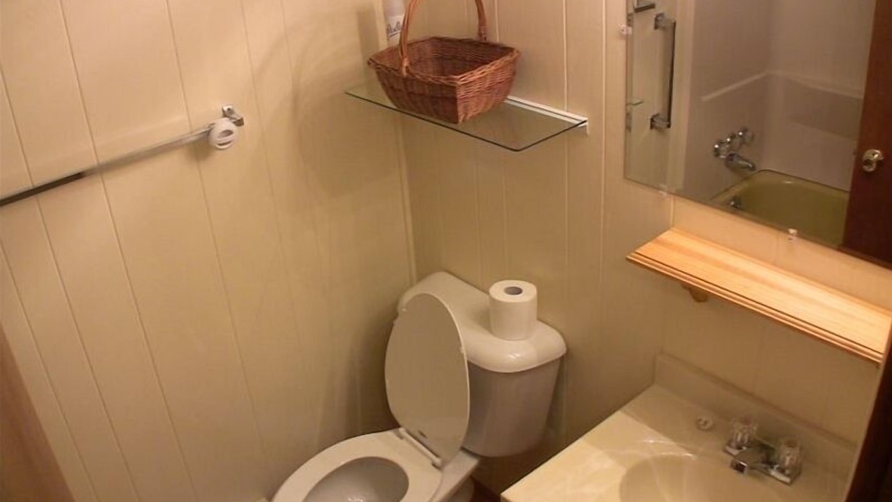 Photo of Bathroom in Beulah