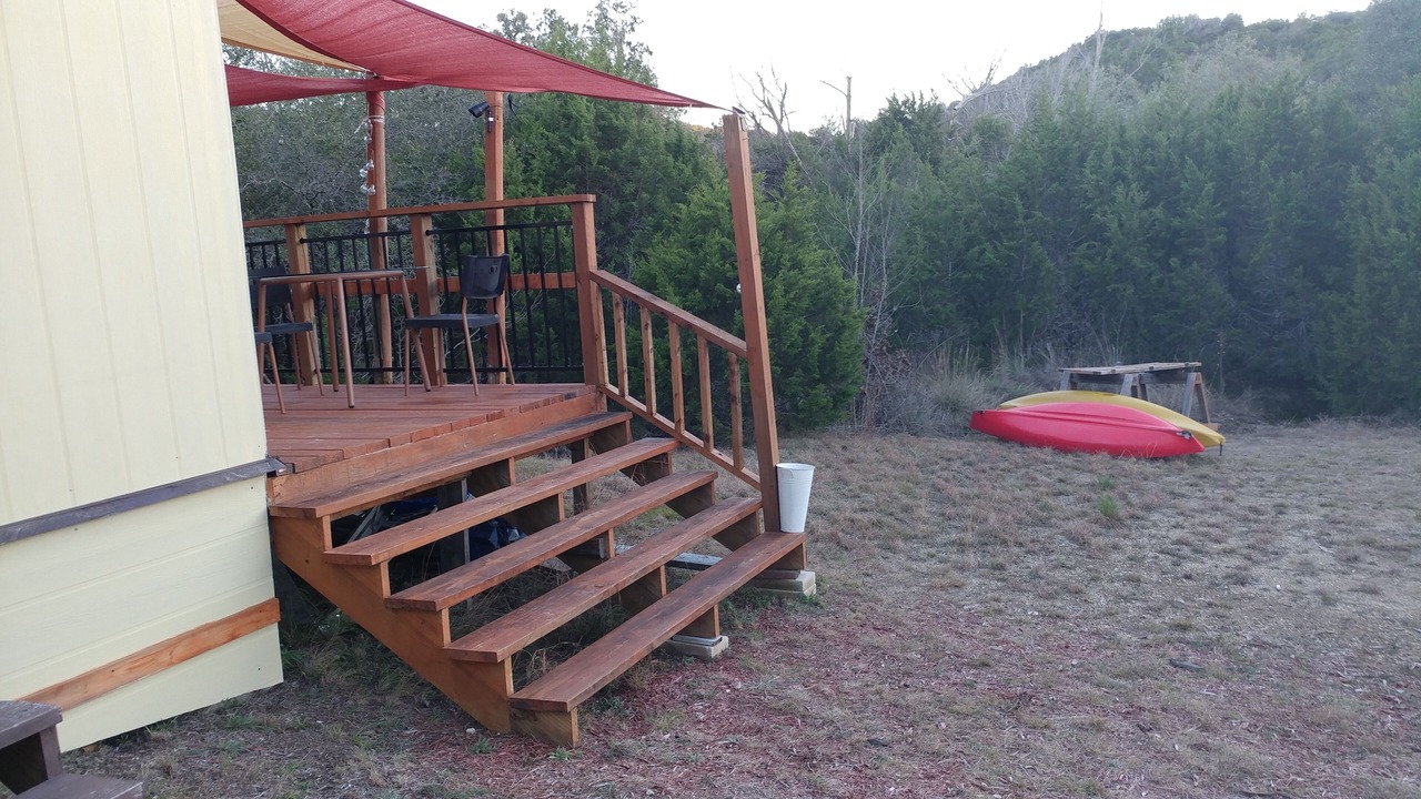 Photo of Outdoor in Oatmeal