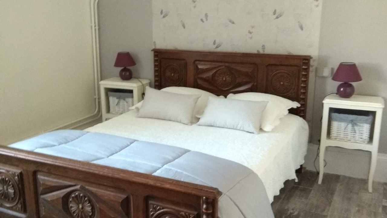 Photo of Bedroom in Accolay