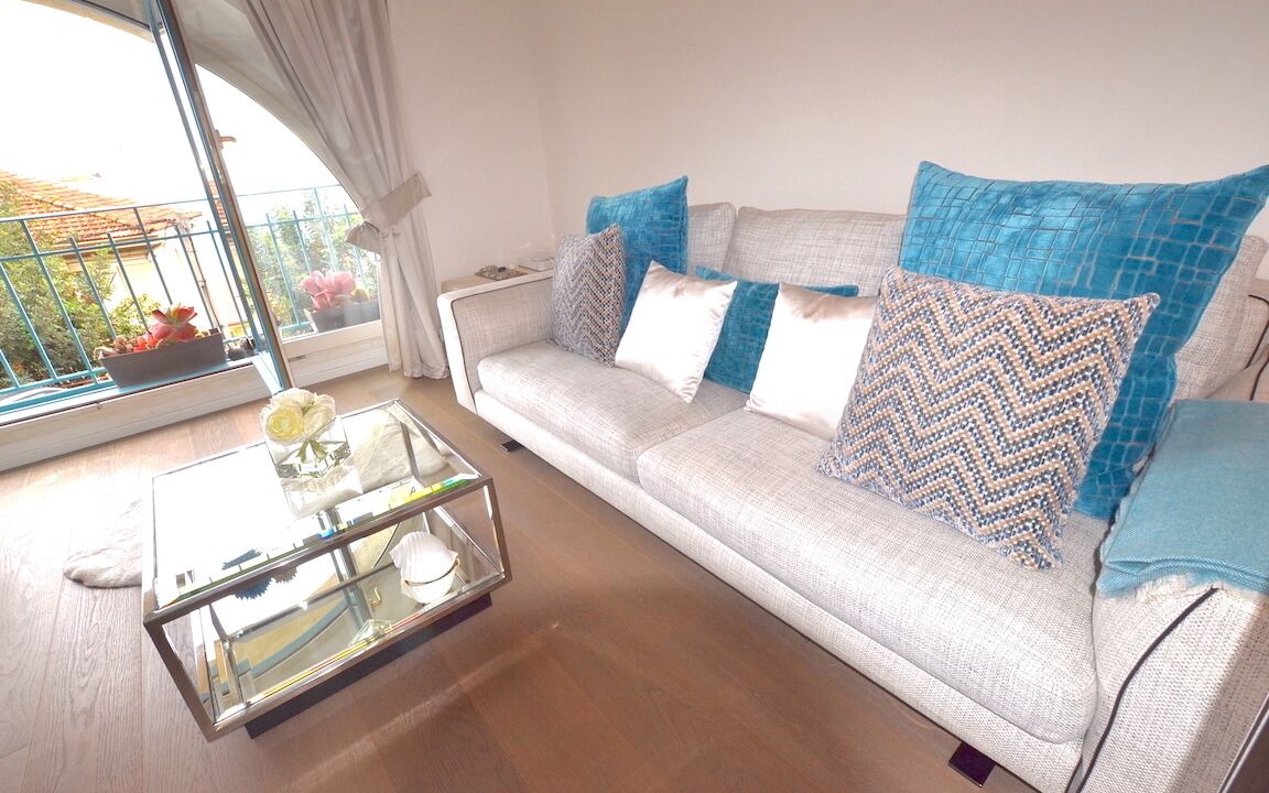 Photo of Livingroom in Beausoleil