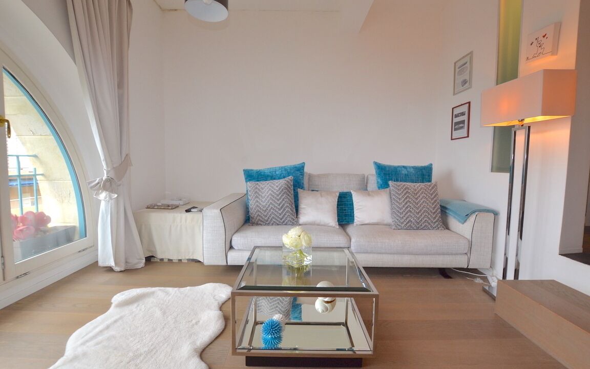 Photo of Livingroom in Beausoleil